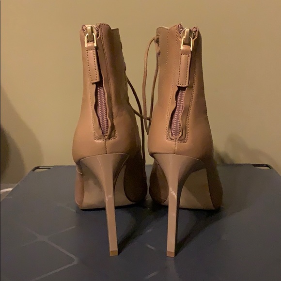 Nine West “Leslie” leather lace up heels - Picture 4 of 8